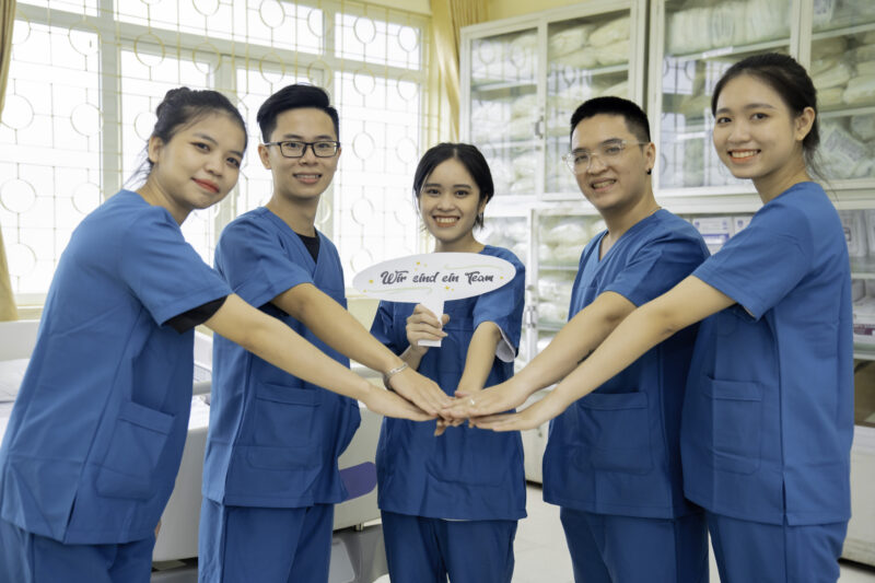 vietnamesischen Pflegefachkräften Cmind Solution